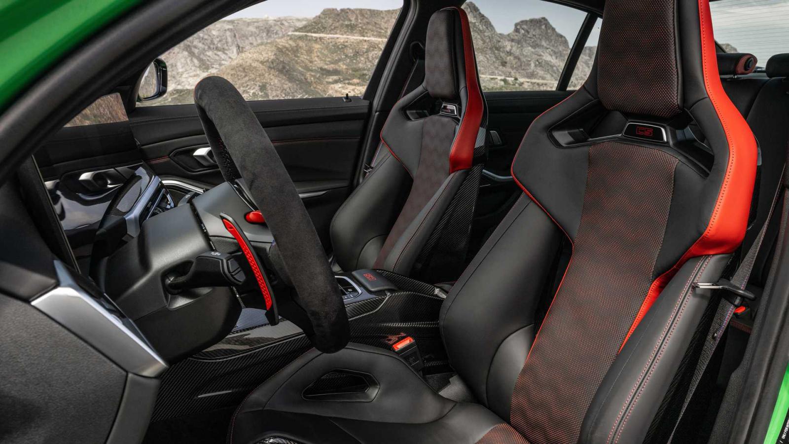 Ντεμπούτο με 550 ίππους για τη νέα BMW M3 CS