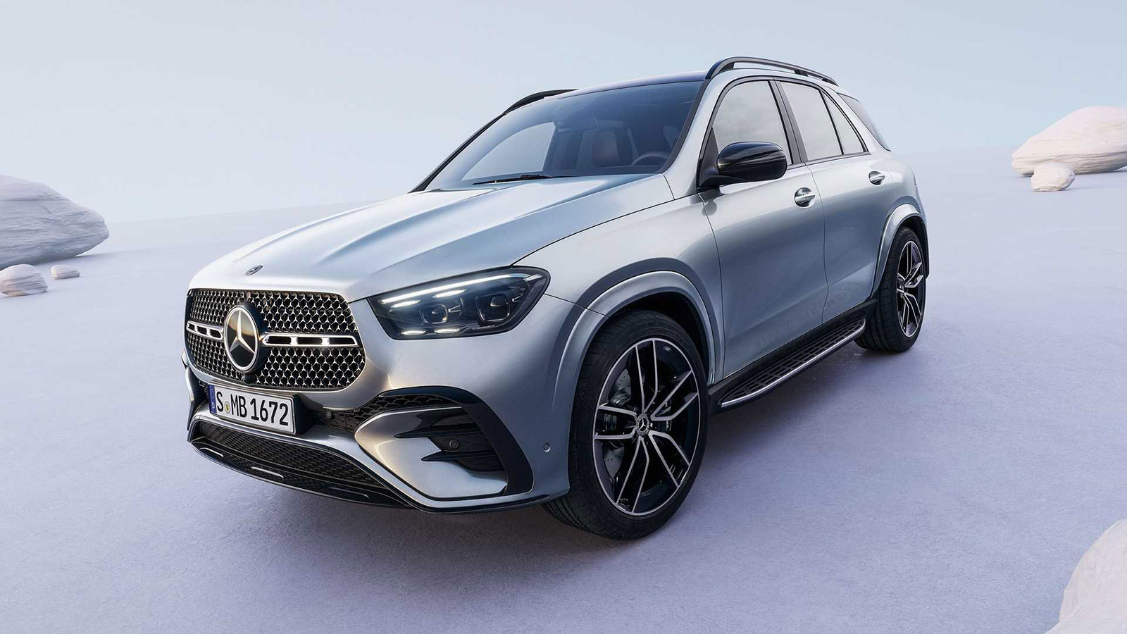 Η ανανεωμένη Mercedes GLE έφτασε με νέα PHEV έκδοση