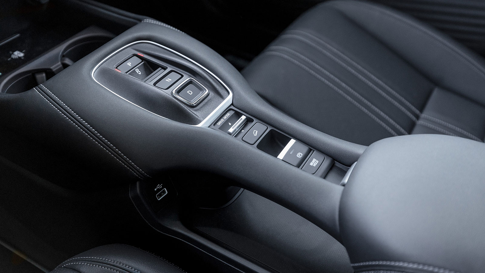 Νέο ZR-V: Υβριδικό SUV από τη Honda με 184 PS που στοχεύει τα premium