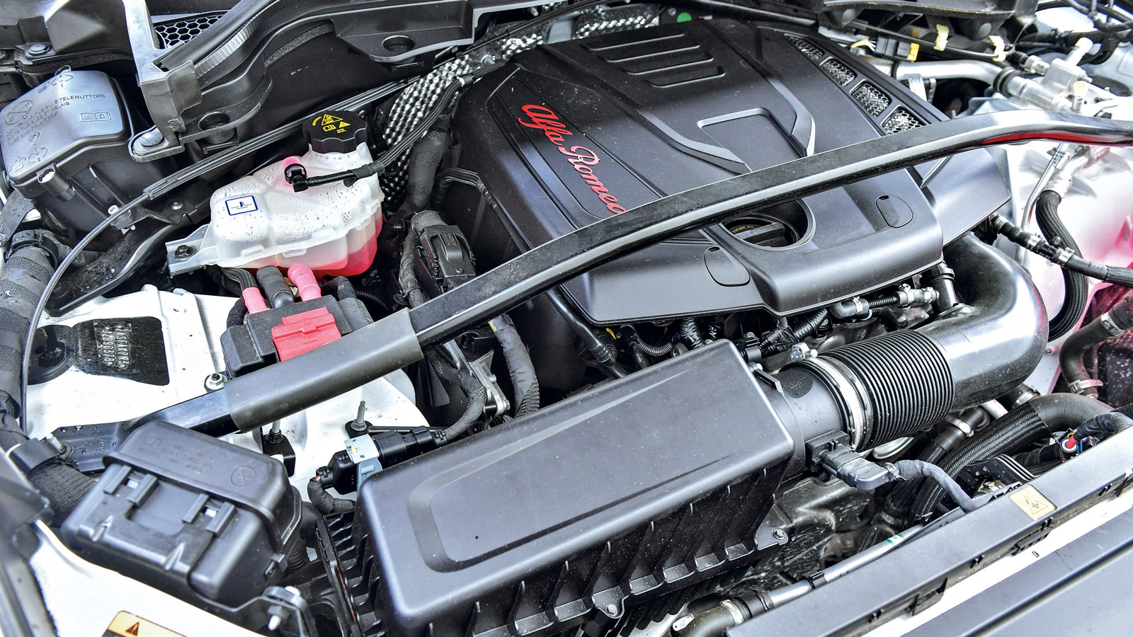 Δοκιμή μεταχειρισμένου: Alfa Romeo Stelvio 280 PS 5ετίας