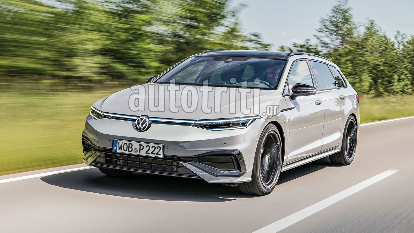 Ψηφιακά επεξεργασμένη εικόνα του autotriti.gr δείχνει την εμφάνιση που θα έχει το νέο VW Passat.

