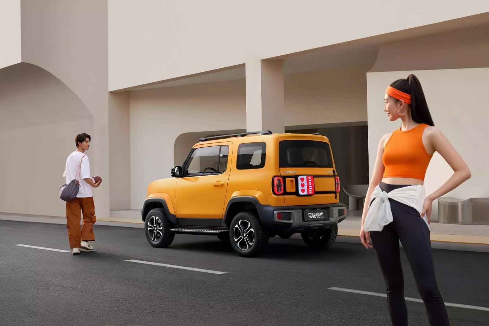 Baojun Yep: Οff-road SUVάκι με 10 χιλιάρικα και εξωτερική οθόνη! 