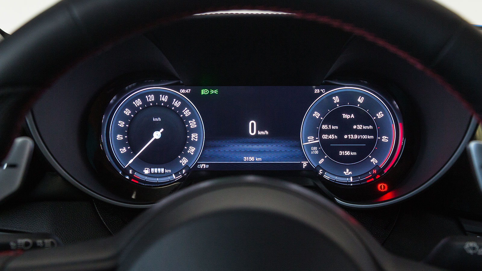 Δοκιμή: Alfa Romeo Giulia Competizione 2,0 AT 280 hp Q4