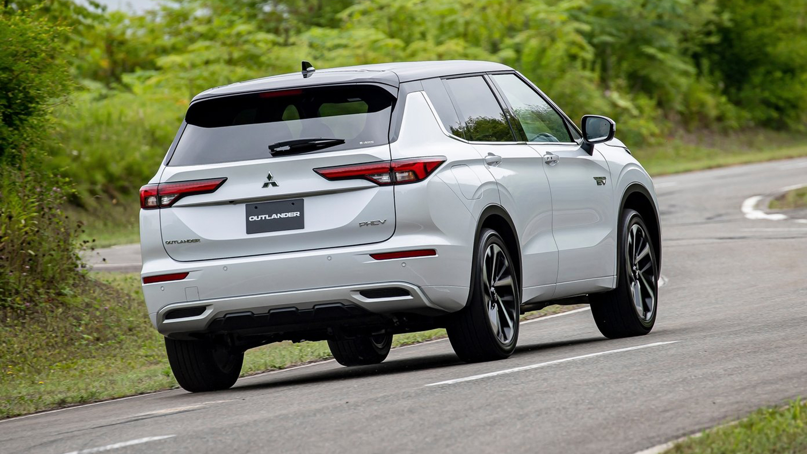 Ξανά διαθέσιμο στην Ευρώπη το Mitsubishi Outlander 