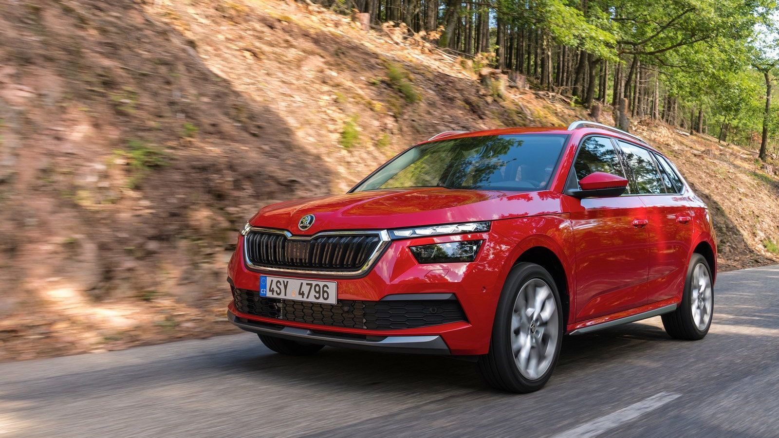 H Skoda ακολουθεί και στο ντιζάιν του Kamiq τη σχεδιαστική ταυτότητα που είδαμε στα Karoq και Kodiaq. Μια σχεδίαση, που όπως αναφέρει η Skoda αρχίζει