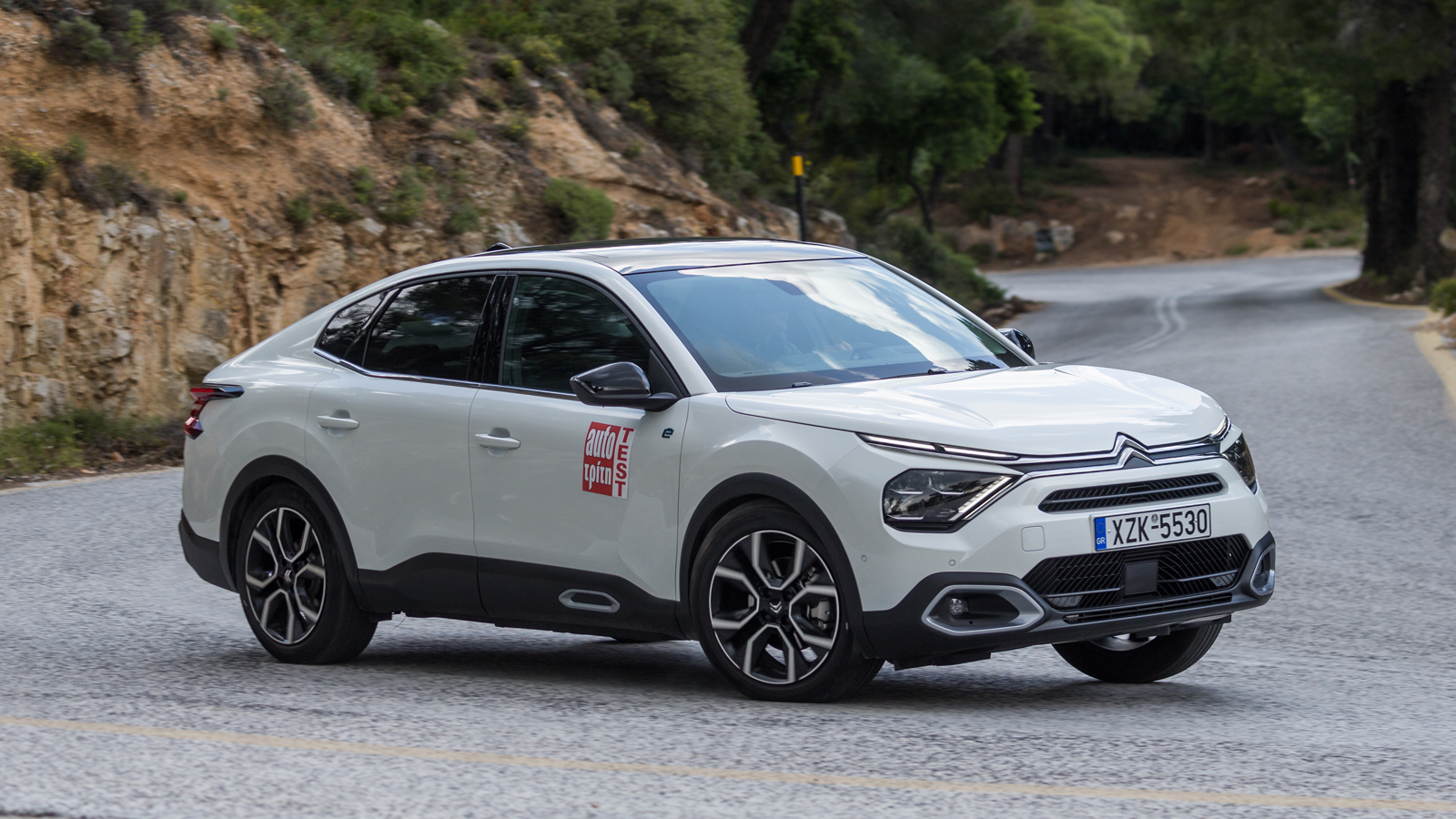 Δοκιμή: Νέο Citroen e-C4 X με 136 ίππους