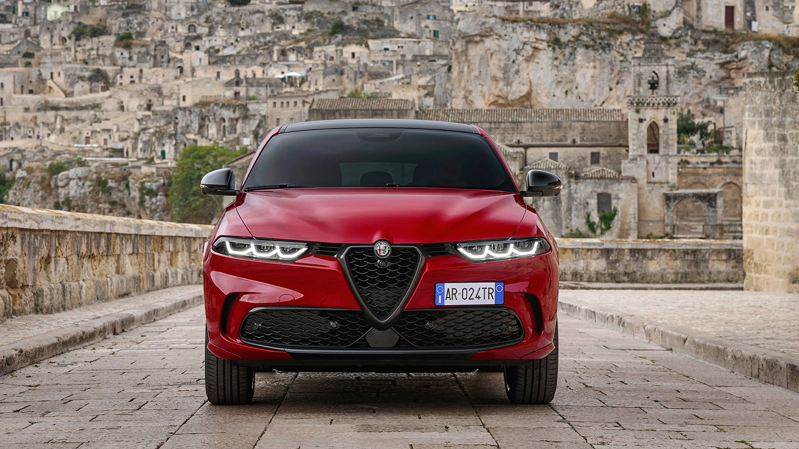 Alfa Romeo: Έκδοση Tributo Italiano για τις Giulia, Stelvio & Tonale
