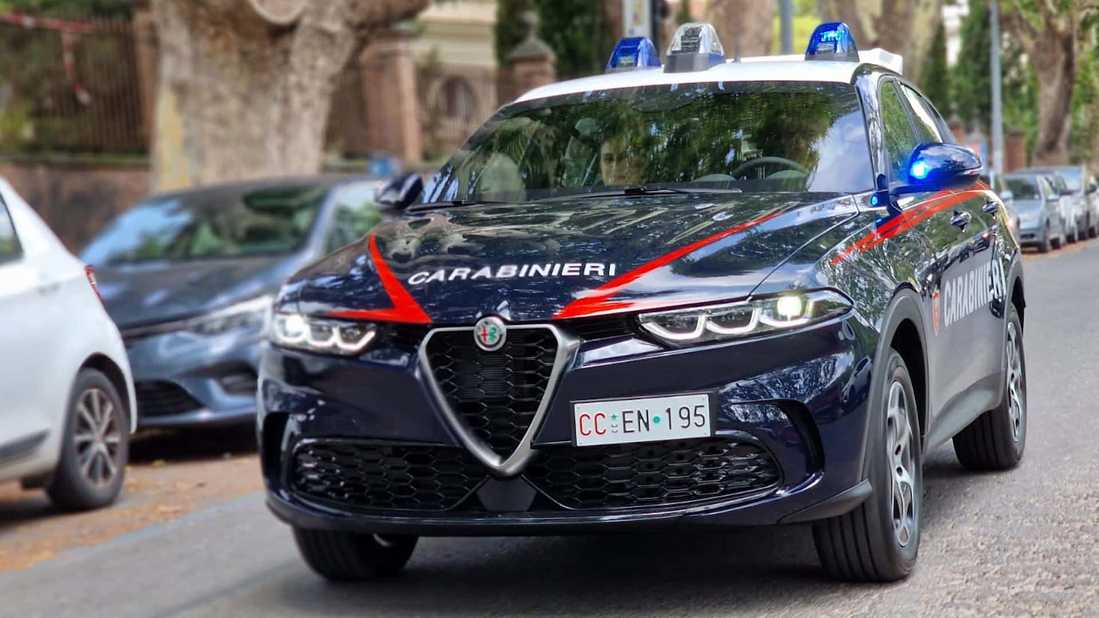 Ο στόλος των Carabinieri επεκτείνεται με Alfa Romeo Tonale