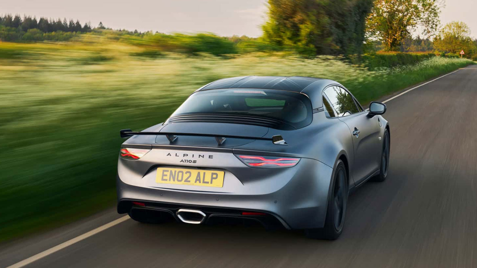 Νέο Alpine A110 S Enstone Edition με ανθρακονήματα από τη F1