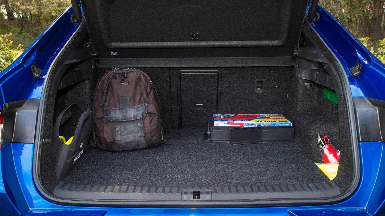 Αρκετά μεγάλο είναι το πορτ-μπαγκάζ του Enyaq Coupe RS (570 λτ.).