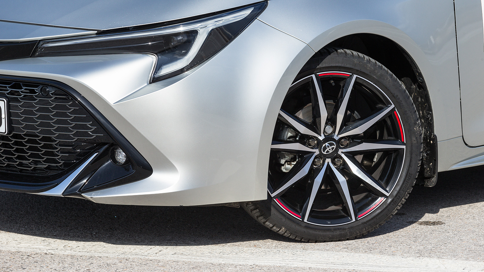 Δοκιμή: Υβριδική Toyota Corolla GR Sport με 140 άλογα