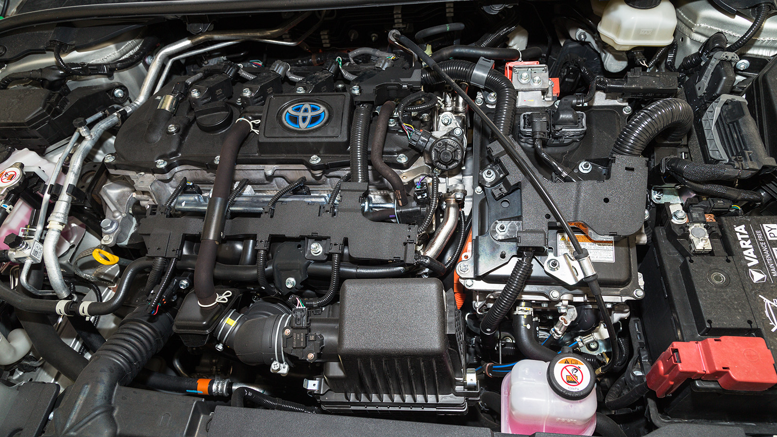 Δοκιμή: Υβριδική Toyota Corolla GR Sport με 140 άλογα