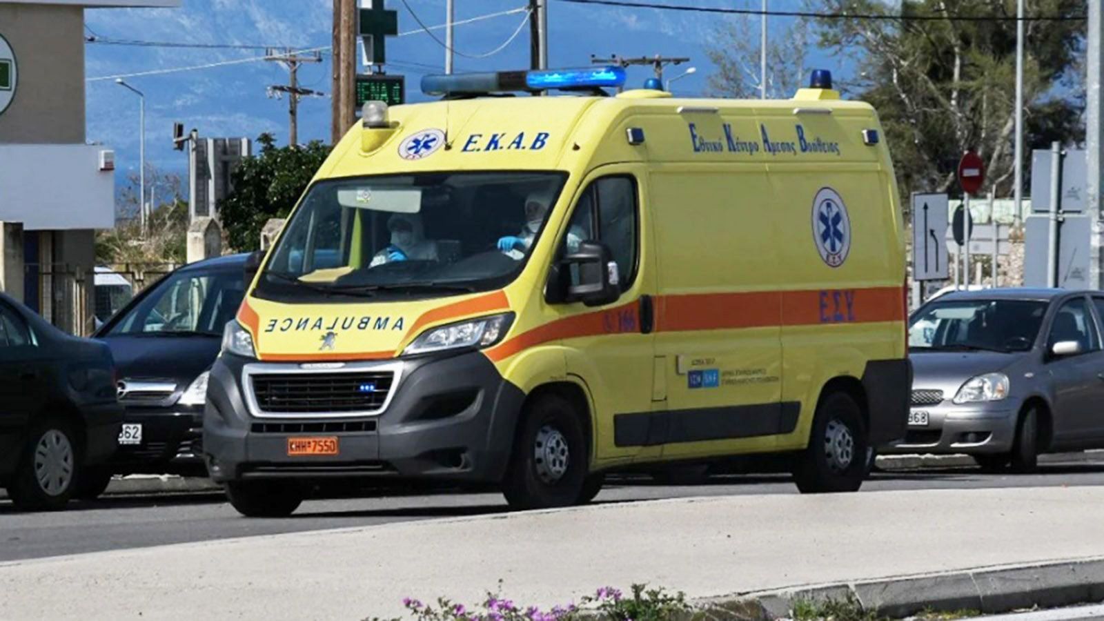 Περιπολικό παρέσυρε και σκότωσε 65χρονο στο Μοσχάτο!