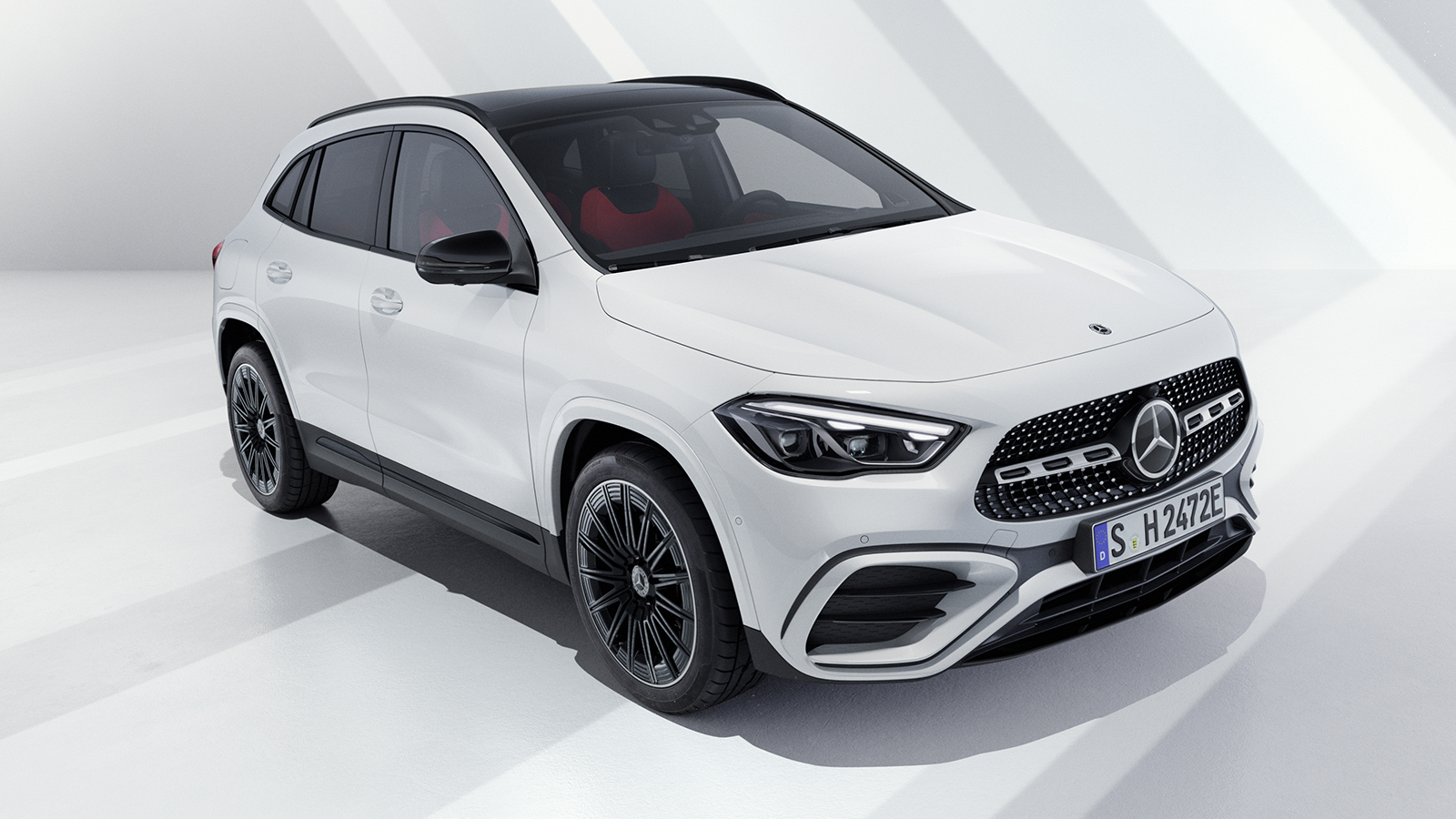 Η παλέτα κινητήρων της Mercedes GLA αποτελείται πλέον από ήπια υβριδικά σύνολα βενζίνης, 2 επιλογές και μια plug-in έκδοση.