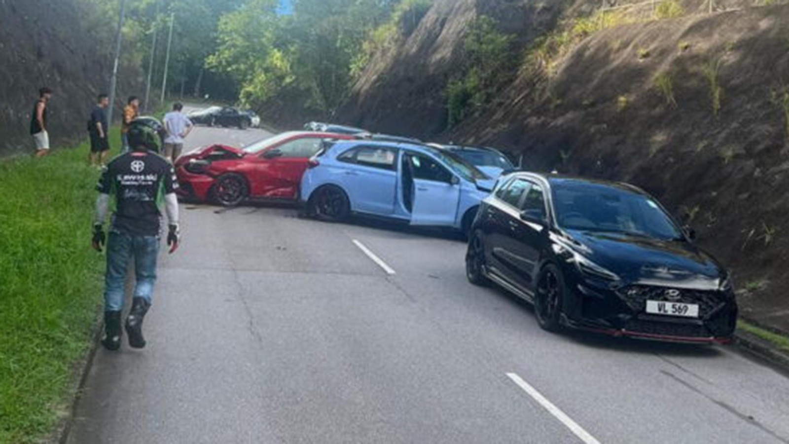 Βόλτα του Hyundai i30 N Club κατέληξε σε καραμπόλα 