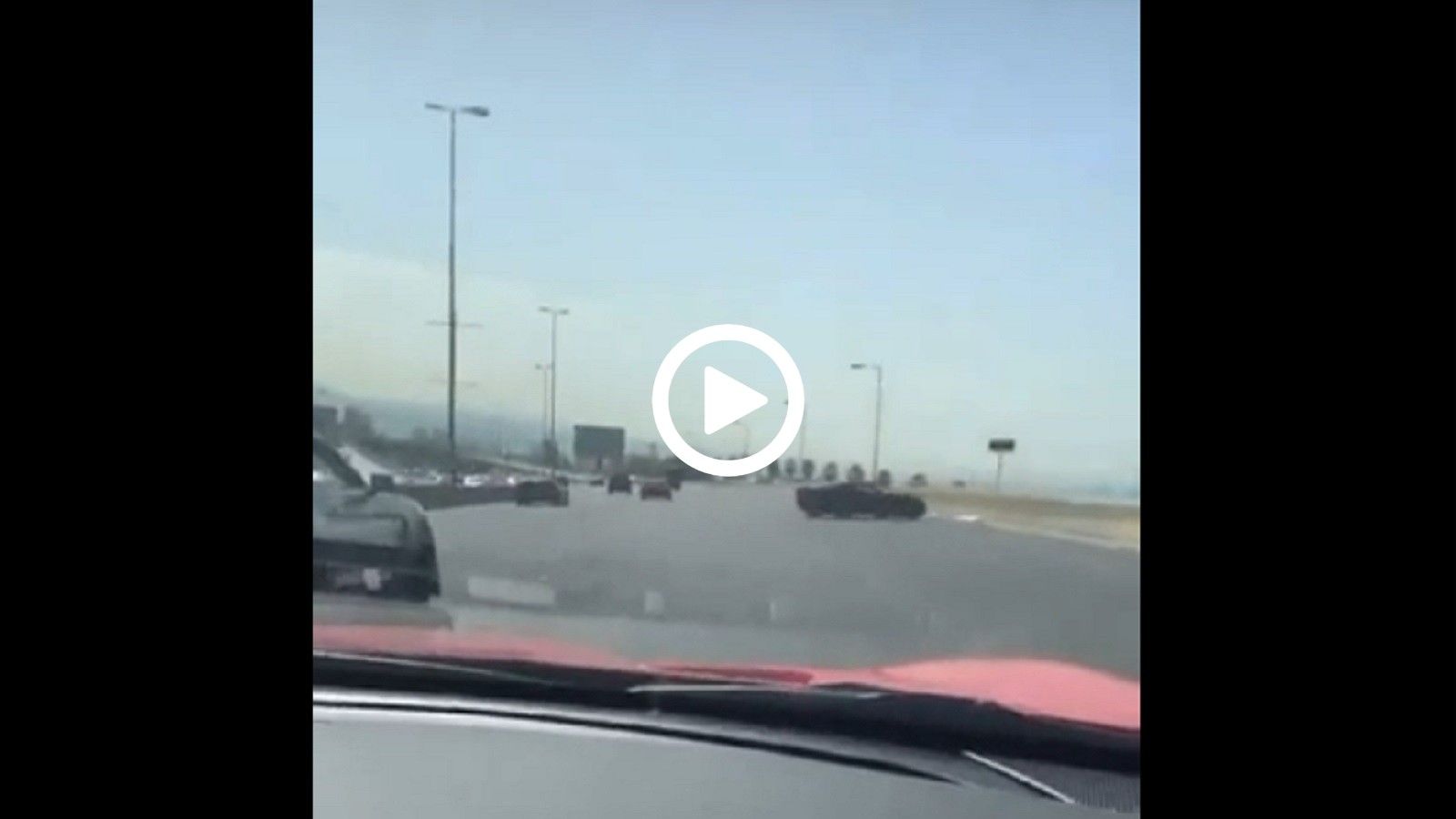 VIDEO: Το κάρφωσε στη μπαριέρα το supercar!