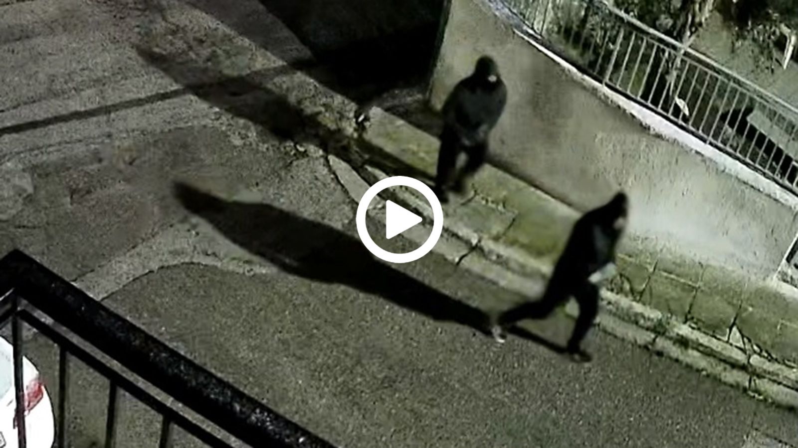 Πήγαν να τον κλέψουν, τους κατάλαβε και αυτοί τον απείλησαν!