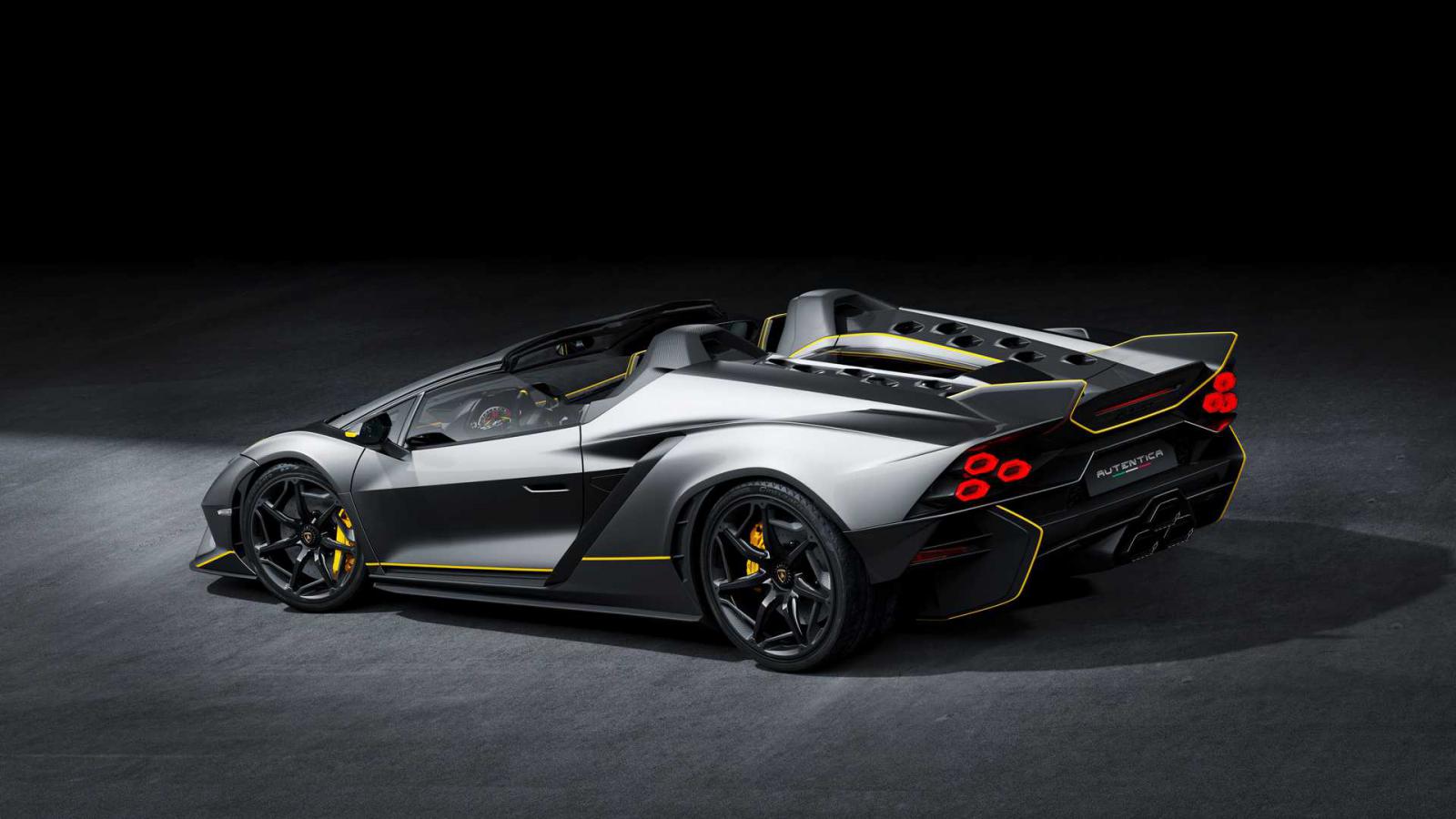 Lamborghini Invencible & Autentica: Οι τελευταίες με «καθαρόαιμο» V12