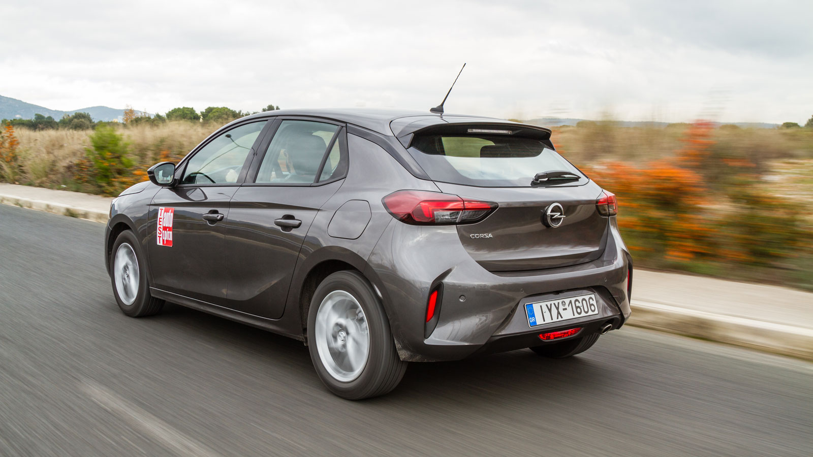 Ποιο μικρό στα 100 άλογα; Ήπια υβριδικό Hyundai i20 ή Opel Corsa;