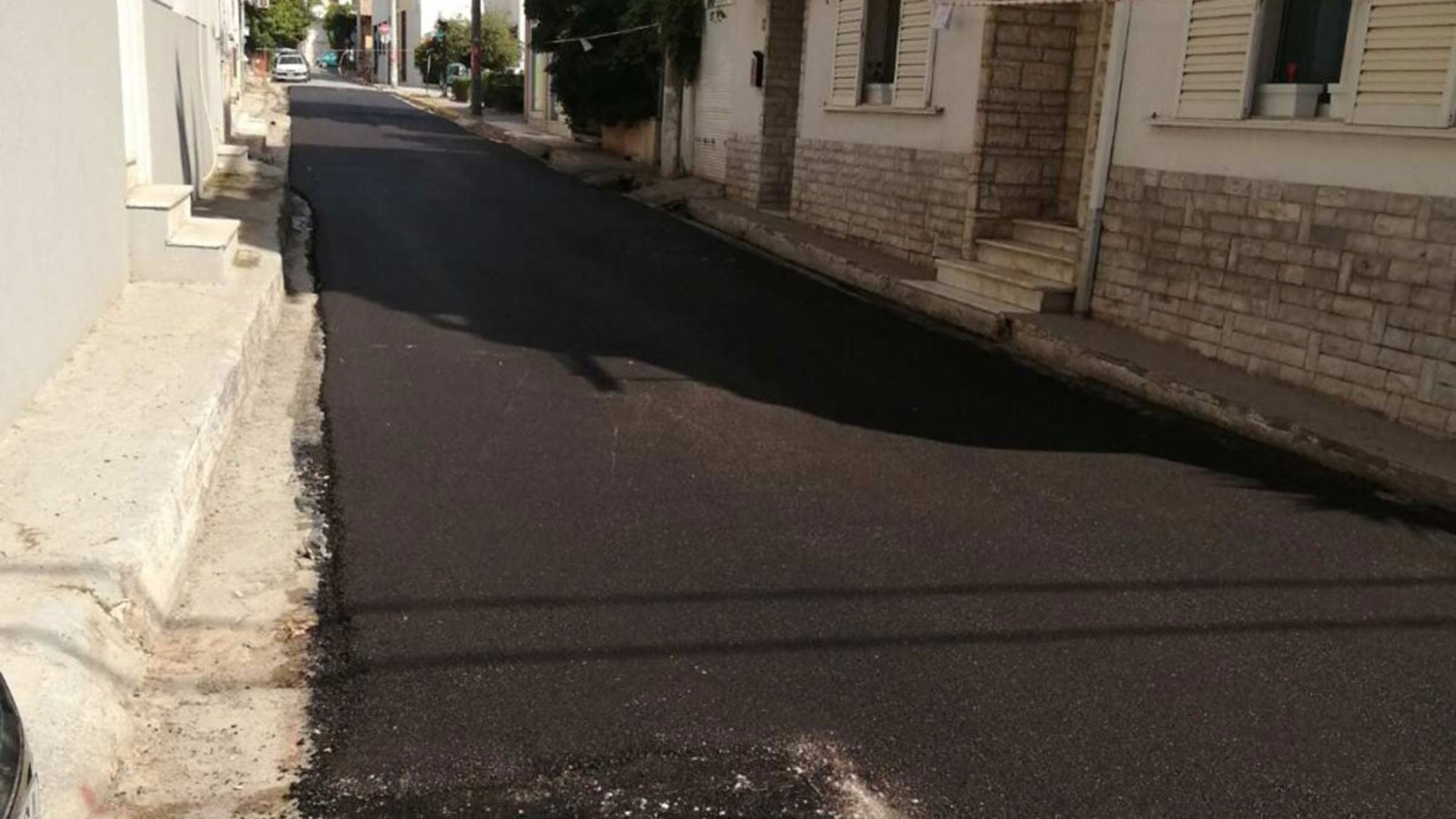 Συνεχίζονται οι ασφαλτοστρώσεις στον Πειραιά 