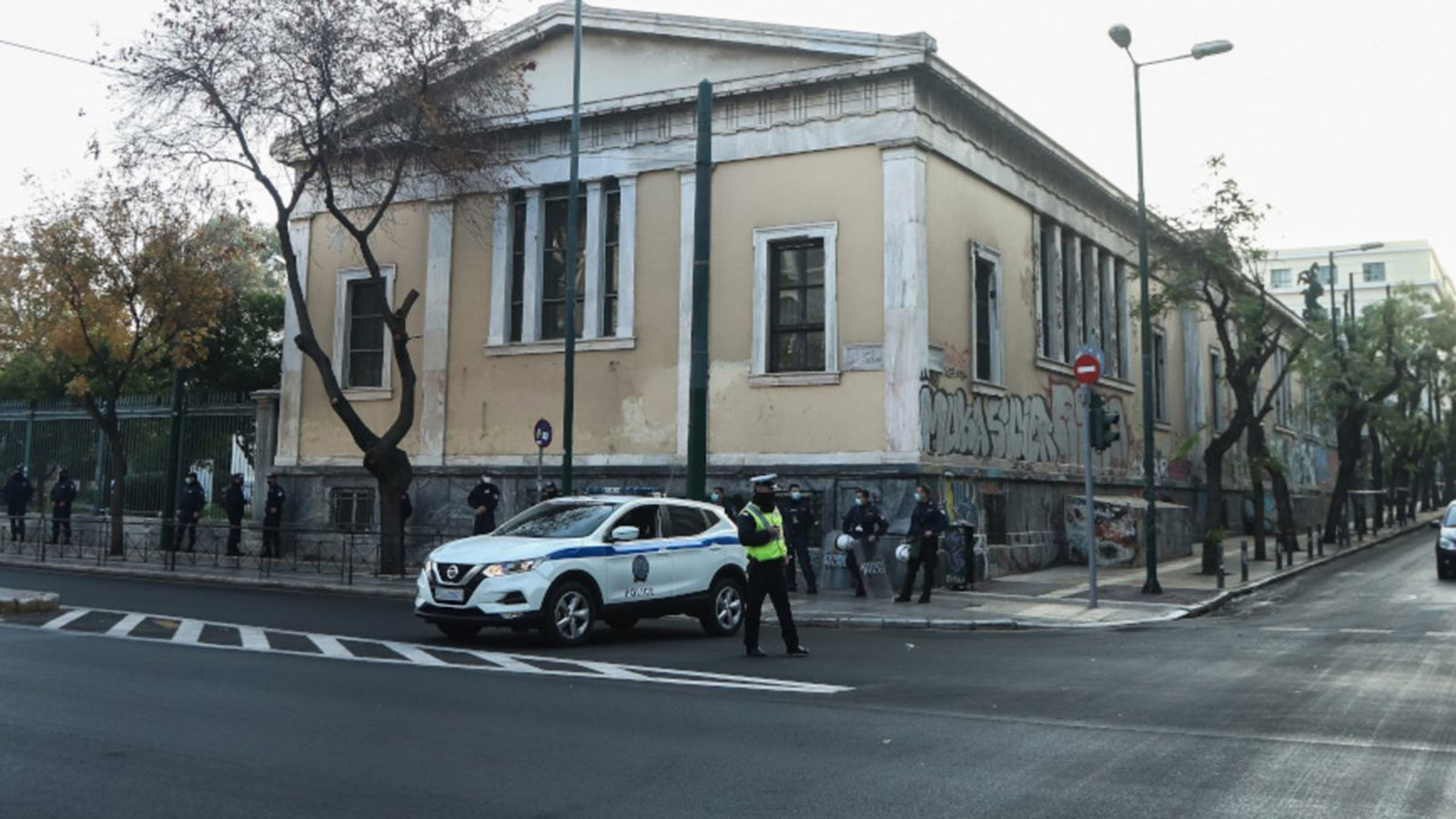 Πολυτεχνείο: Κλειστοί δρόμοι και κυκλοφοριακές ρυθμίσεις 