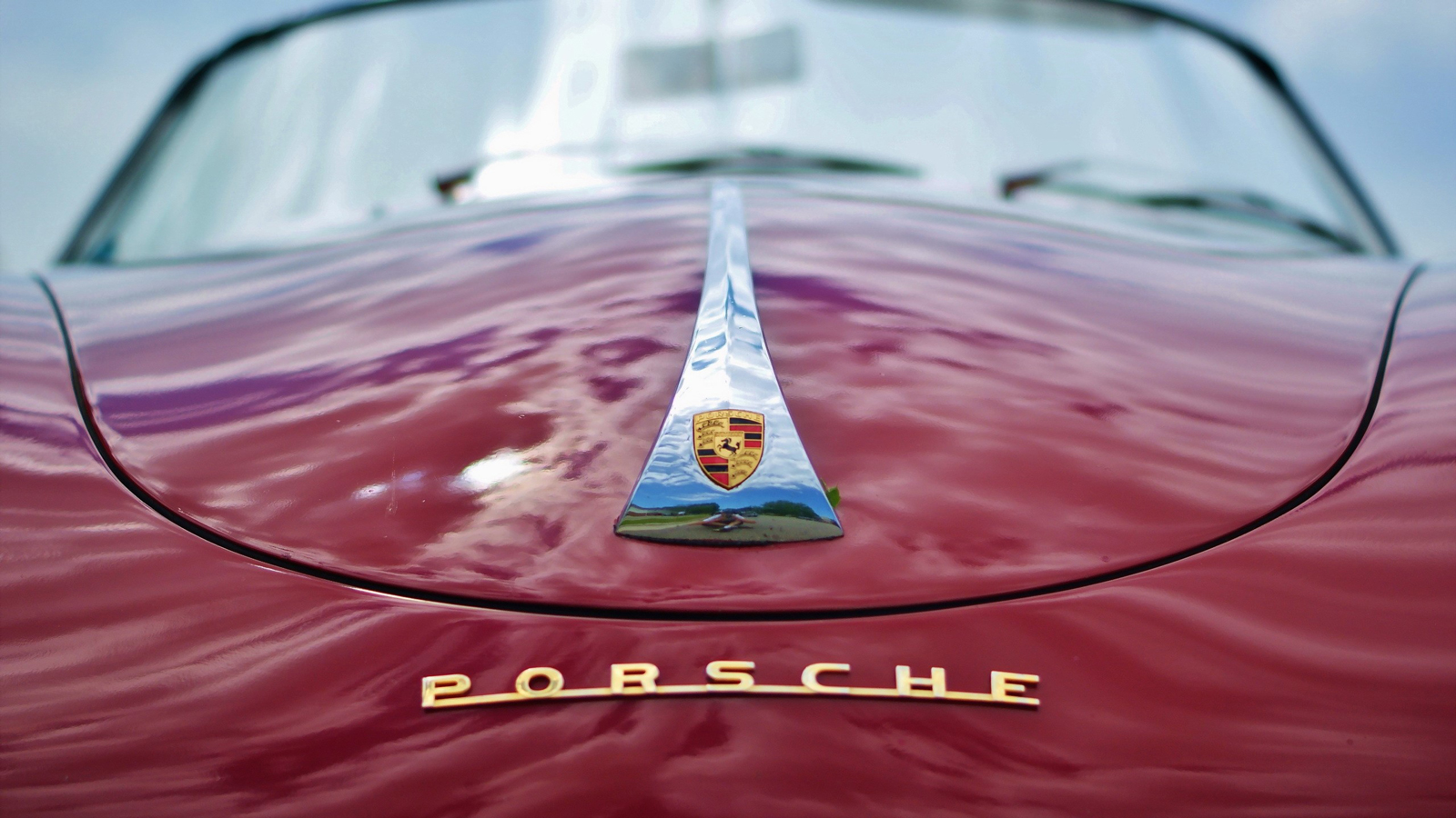 Η πρώτη Porsche ήταν σχεδόν… Σκαραβαίος. Ξέρεις ποια είναι;