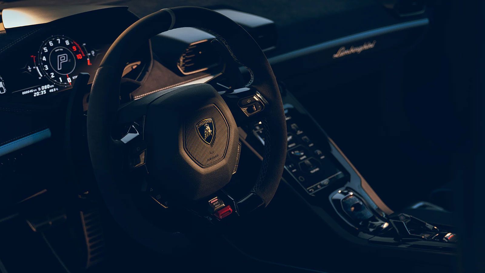 Το εσωτερικό της Οpera Unica.