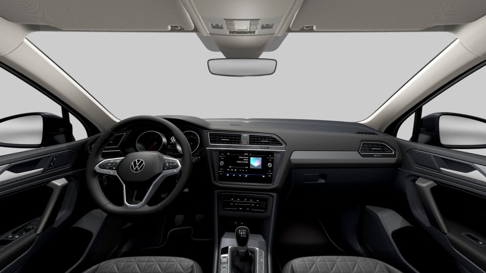 Το Tiguan διακρίνεται για την ποιοτική του κατασκευή σε υλικά και συναρμογή, ενώ μετά την ανανέωσή του απέκτησε ακόμα περισσότερες τεχνολογίες συνδεσι