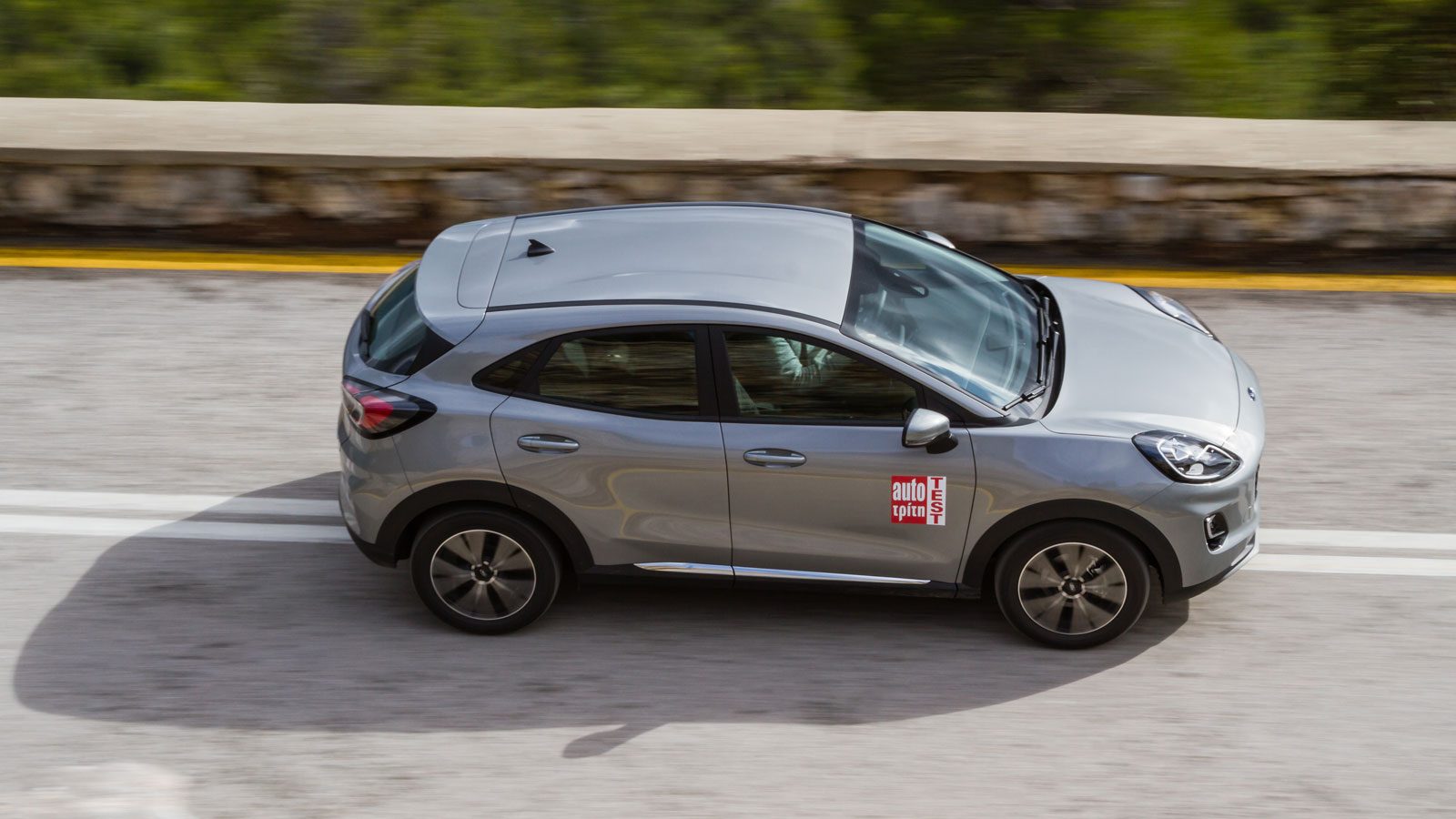 Ο 1,0 EcoΒoost των 125 ίππων έχει εύρωστη λειτουργία σε μεγάλο φάσμα περιστροφής και καλό τράβηγμα στις χαμηλές στροφές από τα +50 Nm ροπής της ήπια υ