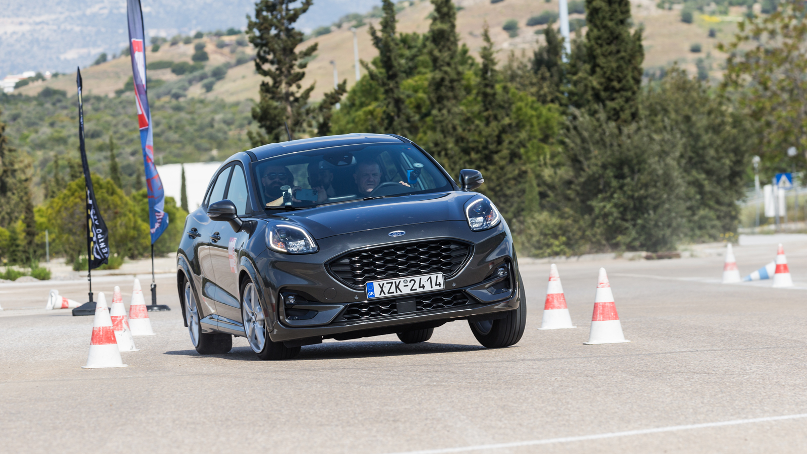 Τα Pirelli Cinturato P7 παρουσίασαν άμεσο έλεγχο κατευθυντικότητας στις κινήσεις του τιμονιού και καλή πρόσφυση φθάνοντας τελικά να σημειώσουν την ίδι