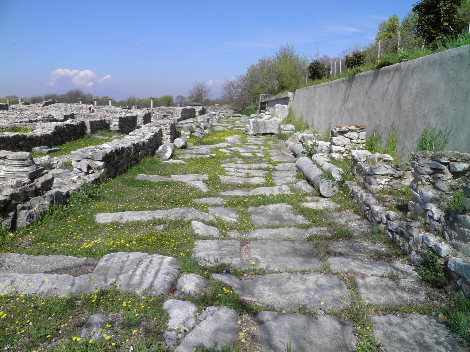 Η αρχαία Εγνατία Οδός, σύνδεε Ρώμη με Κωνσταντινούπολη