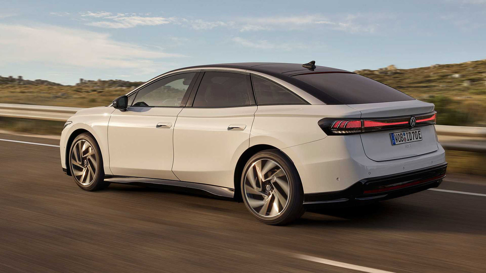 Πρεμιέρα για το νέο Volkswagen ID.7 με 700 χλμ. αυτονομία 