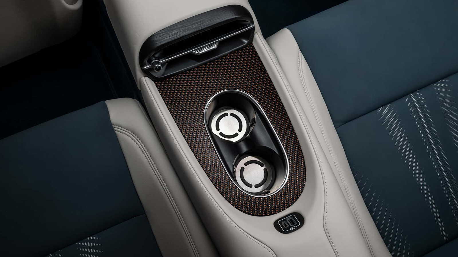 Νέα Maserati GranCabrio Folgore: Ηλεκτρικό cabrio με 829 άλογα 