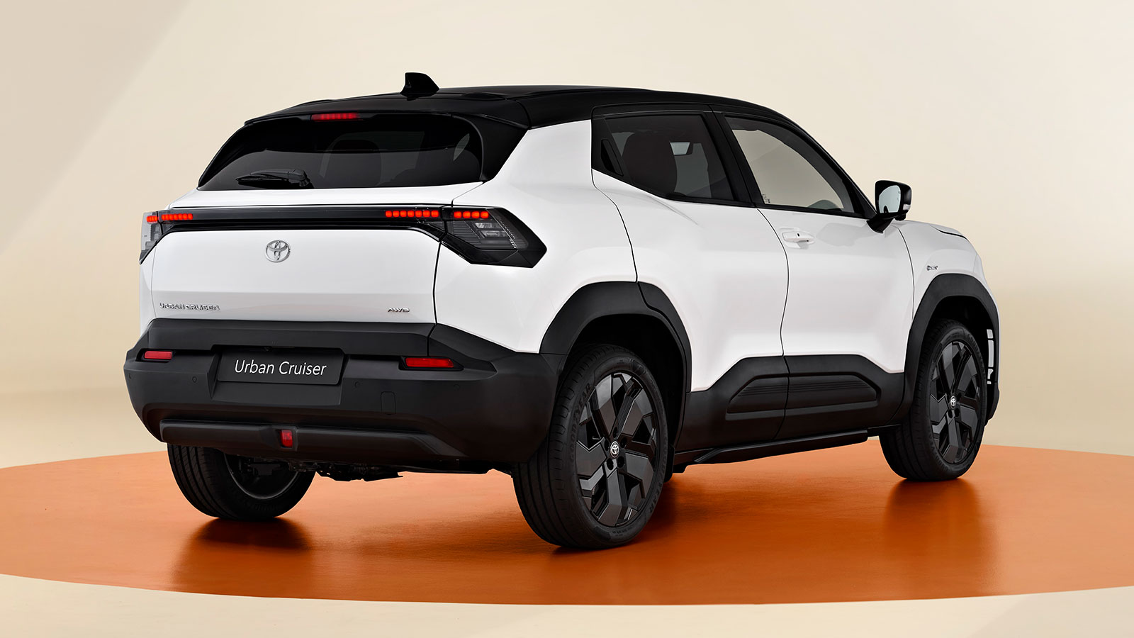 Urban Cruiser: Νέο ηλεκτρικό της Toyota για την Ευρώπη με έως 184 PS
