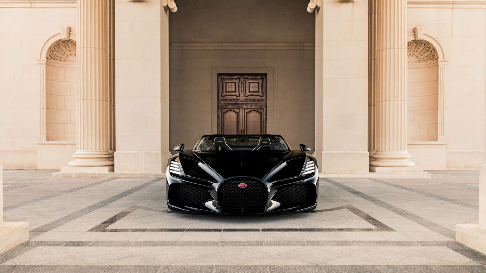 Νέο ρεκόρ ταχύτητας από τη Bugatti Mistral cabrio των 1.600 PS (+vid)