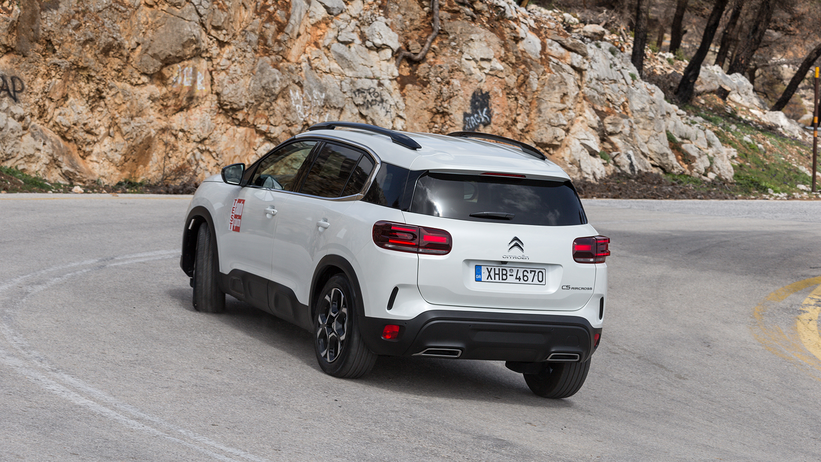 Τι πλεονεκτήματα έχουν τα Peugeot 3008, Citroen C5 & Opel Grandland; 