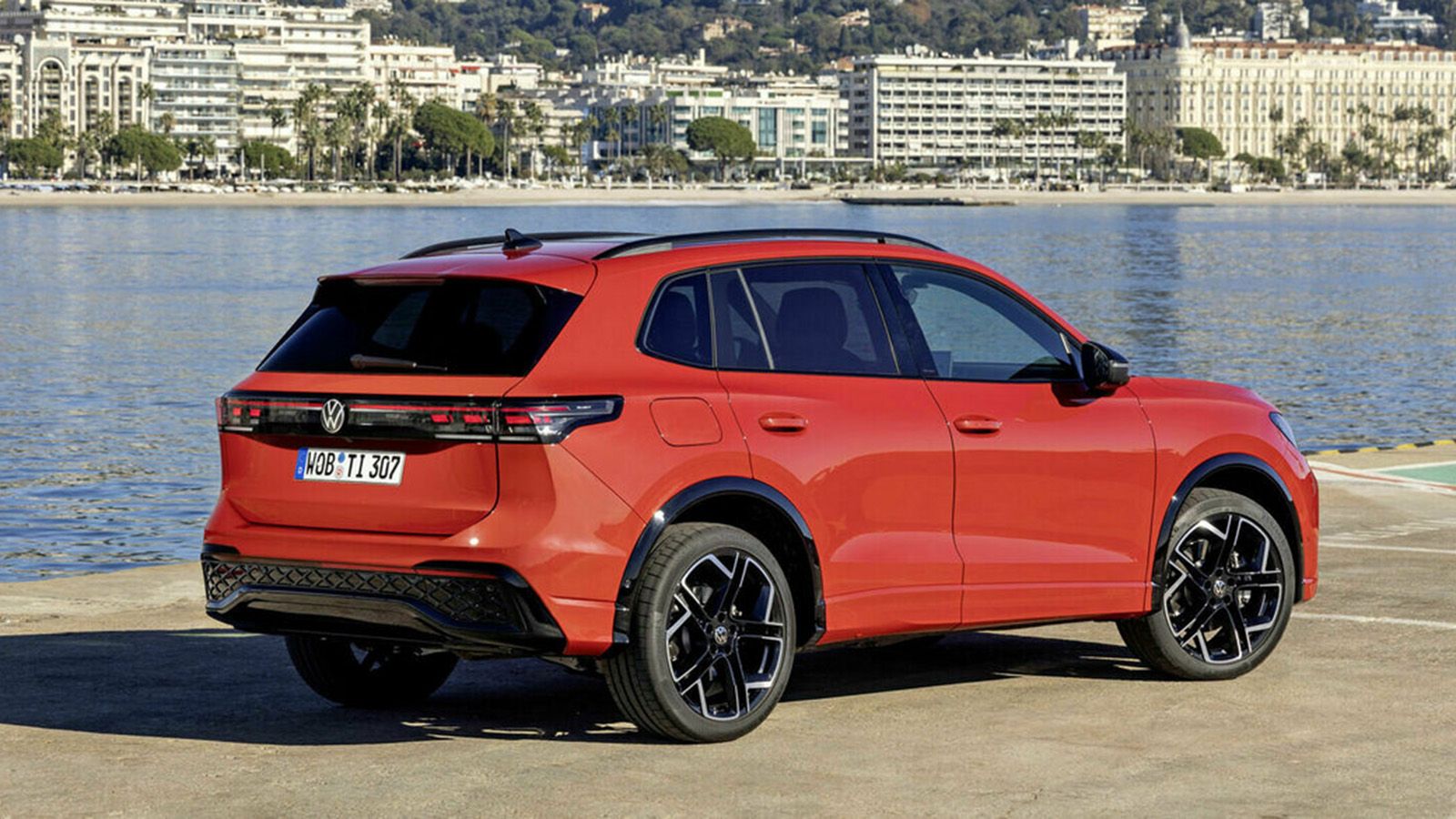 Γερμανία: Το plug-in υβριδικό Tiguan κοστίζει από 48.655 ευρώ