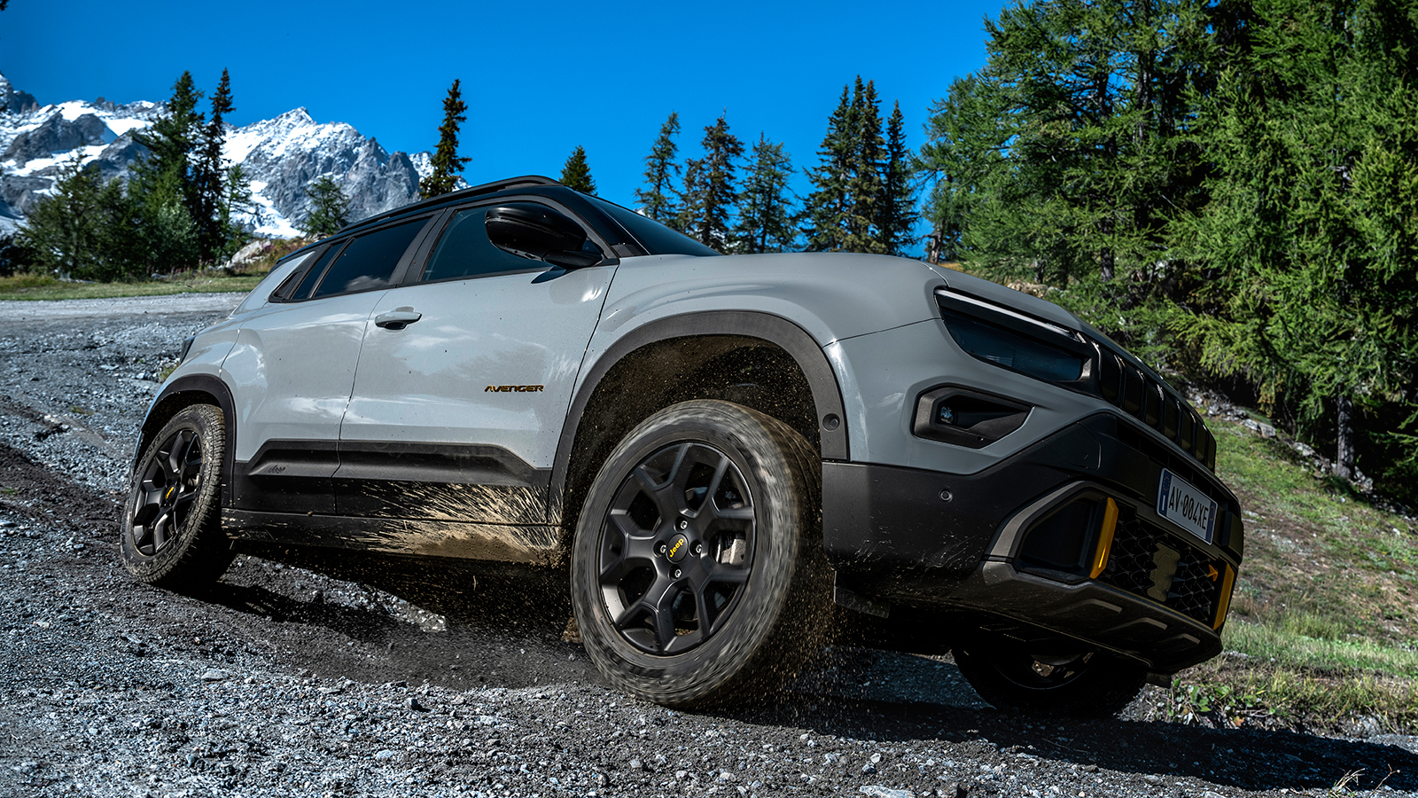 Αυτό είναι το νέο Jeep Avenger 4xe The North Face Edition