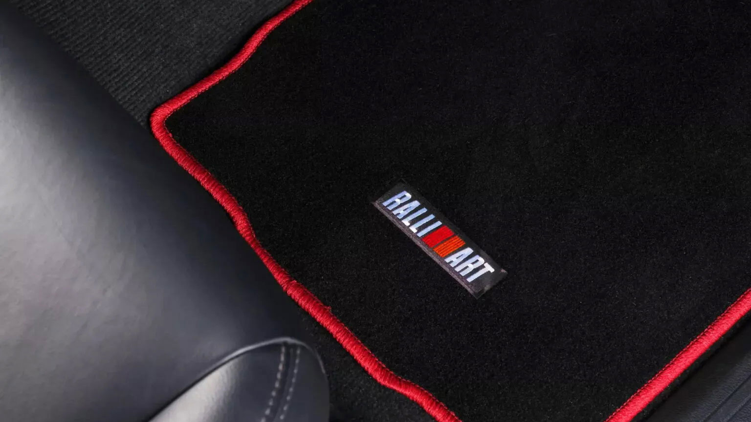 Έκδοση Ralliart για το Pajero Sport παρουσίασε η Mitsubishi