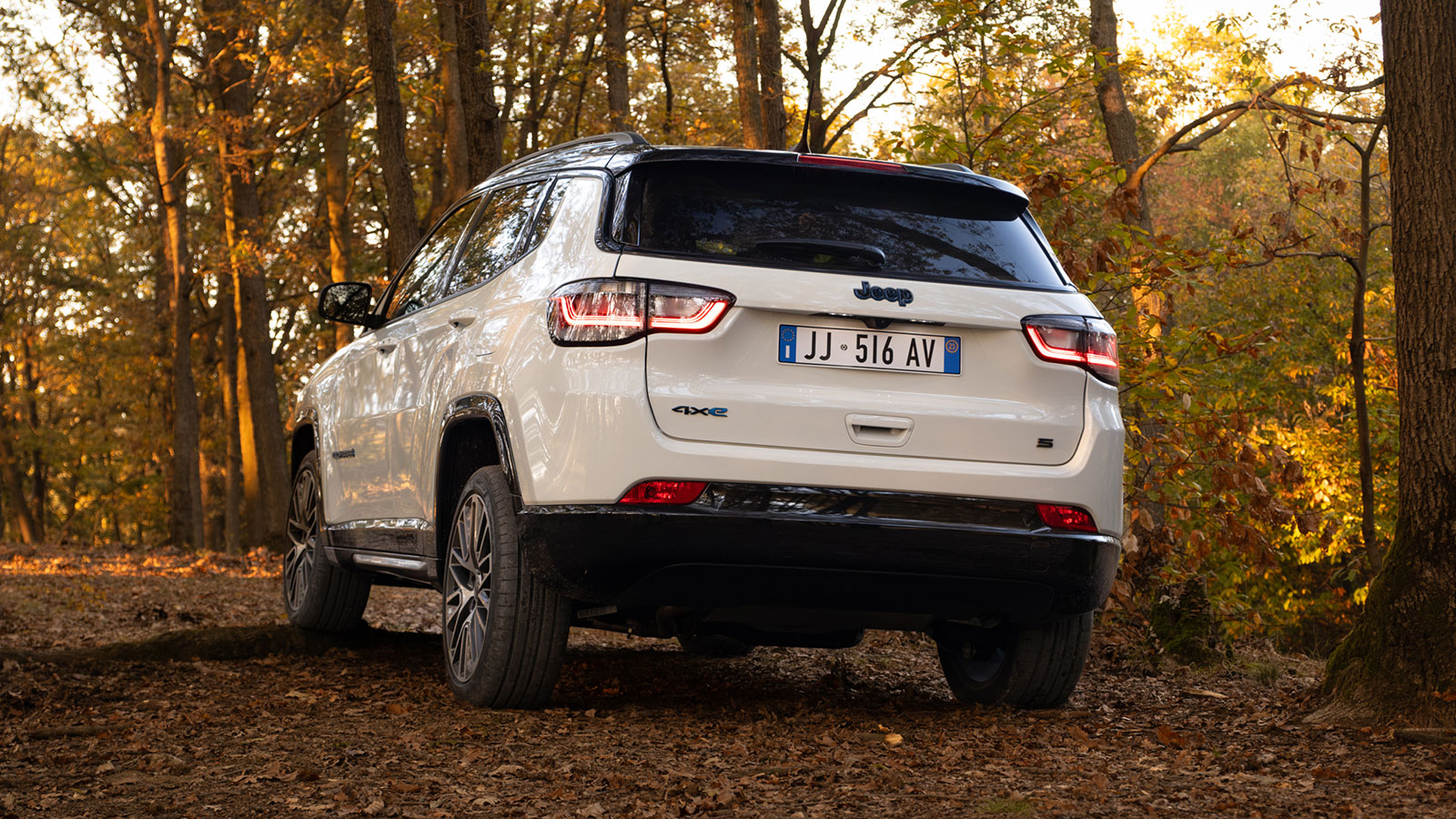 Jeep Renegade ή Compass; Πού διαφέρουν;