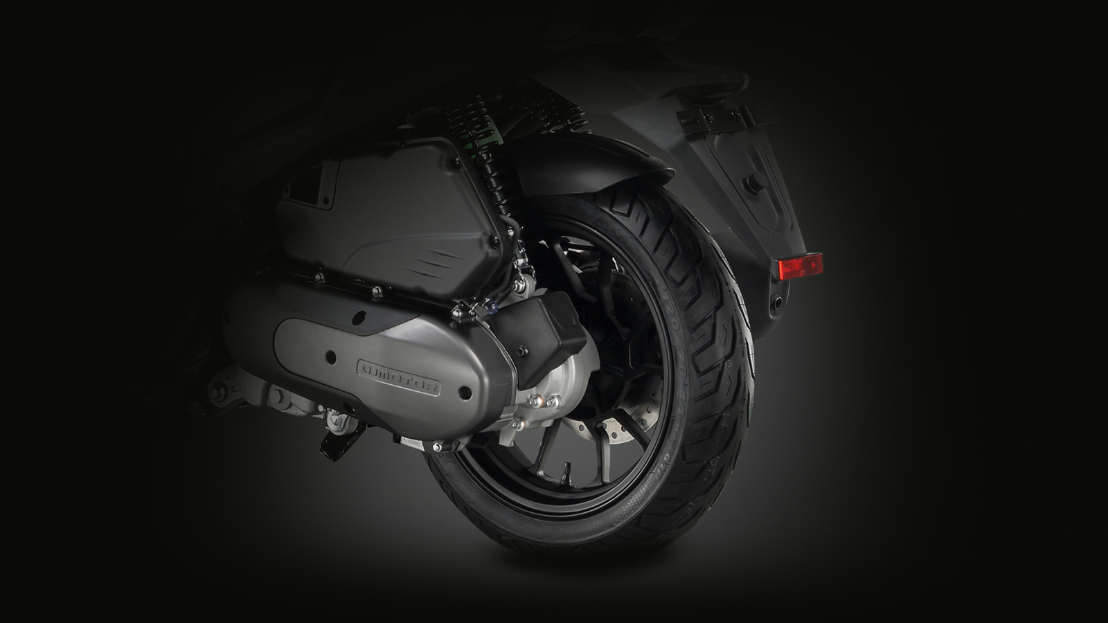 QJMOTOR CTR125, με εντυπωσιακά χαρακτηριστικά για την τιμή των 2.495 ευρώ