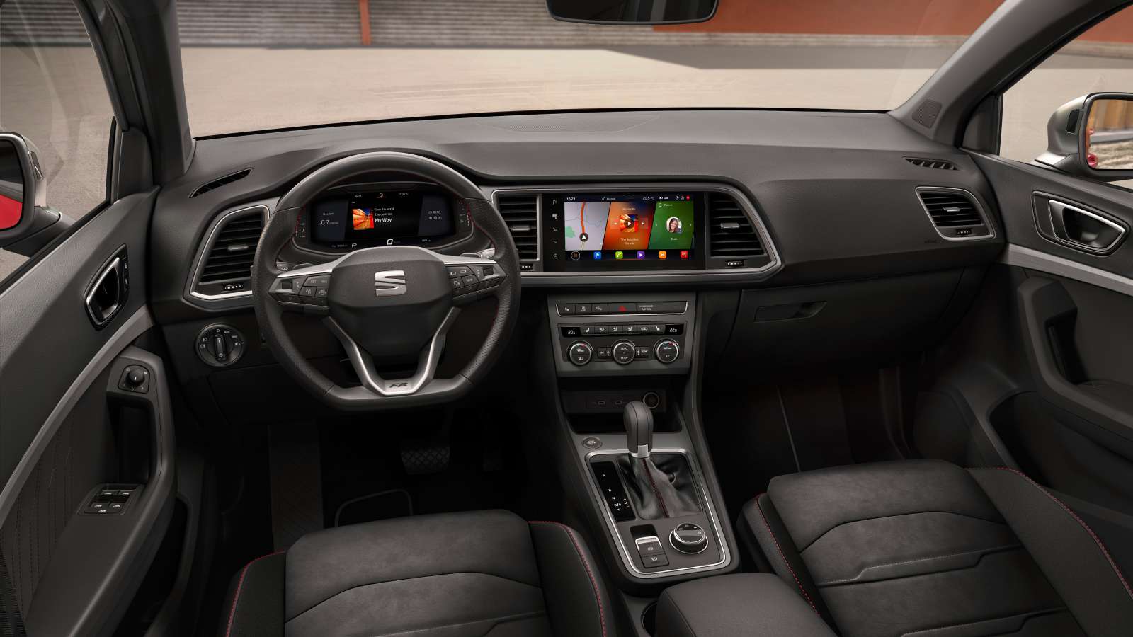 Νέες σπορτίφ εκδόσεις FR Black Edition για τα μοντέλα της SEAT