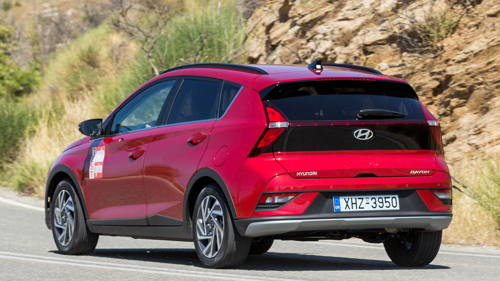 Tο Bayon αρχικά ικανοποιεί με την κύλισή του και ακολούθως με την απόσβεσή του, ενώ την ίδια στιγμή προσφέρει ευκολία στον χειρισμό και ευελιξία στην 