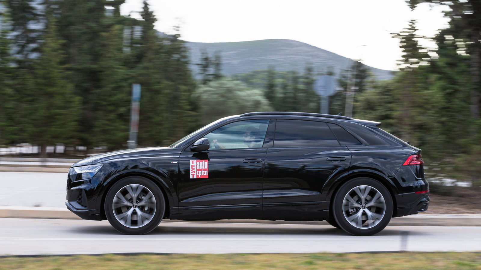 Το V6 μοτέρ εντυπωσιάζει με τα λειτουργικά του χαρακτηριστικά όντας ήσυχο και πολιτισμένο γενικότερα, με ραφιναρισμένα χαρακτηριστικά και -το κυριότερ