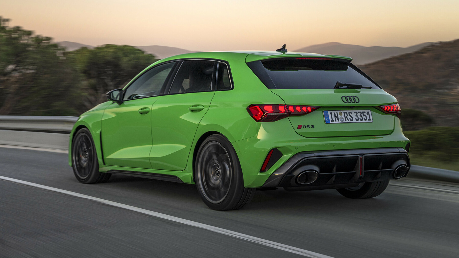 Πιο άγριο αλλά ξανά με 400 άλογα το ανανεωμένο Audi RS 3