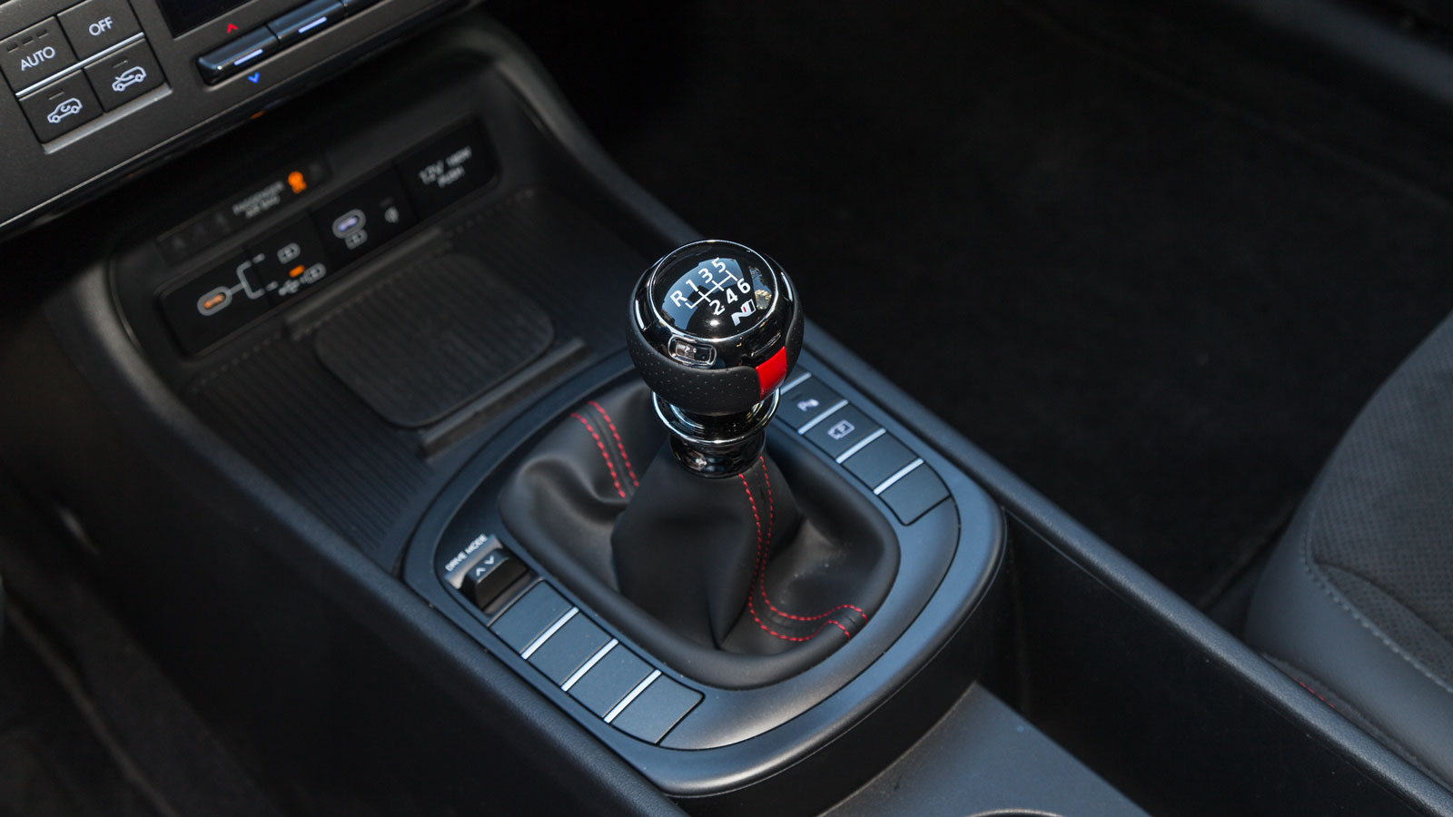 Δοκιμή Hyundai Kona N Line με 198 άλογα: Το ισχυρότερο Kona βενζίνης