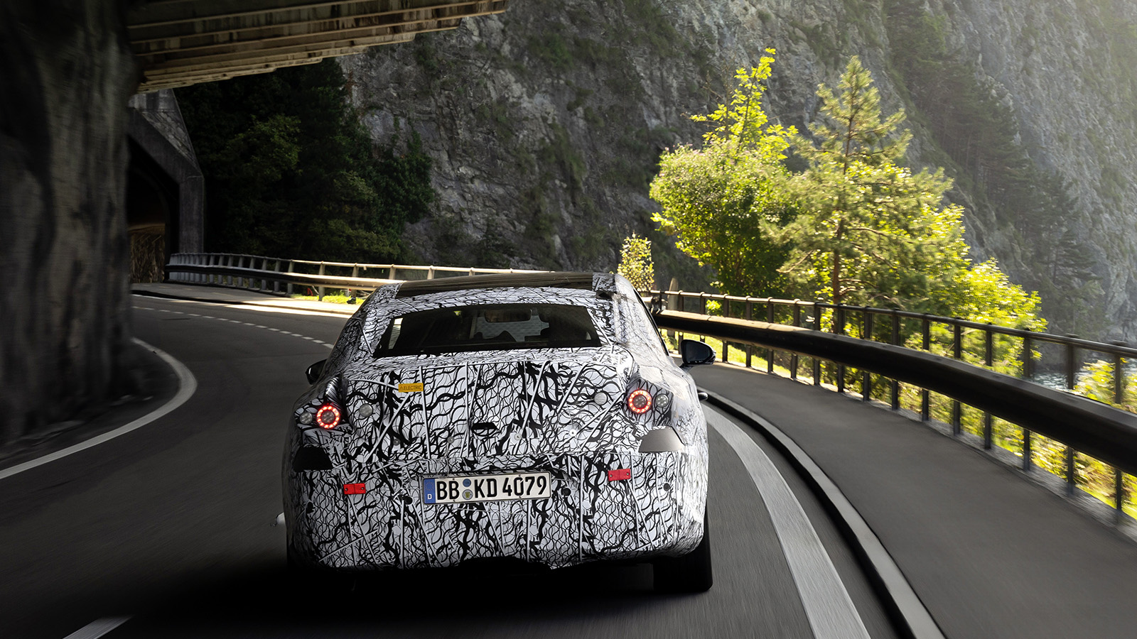 Νέα Mercedes CLA: Ηλεκτρική με αυτονομία 750+ χλμ. & υβριδική έως 190 άλογα