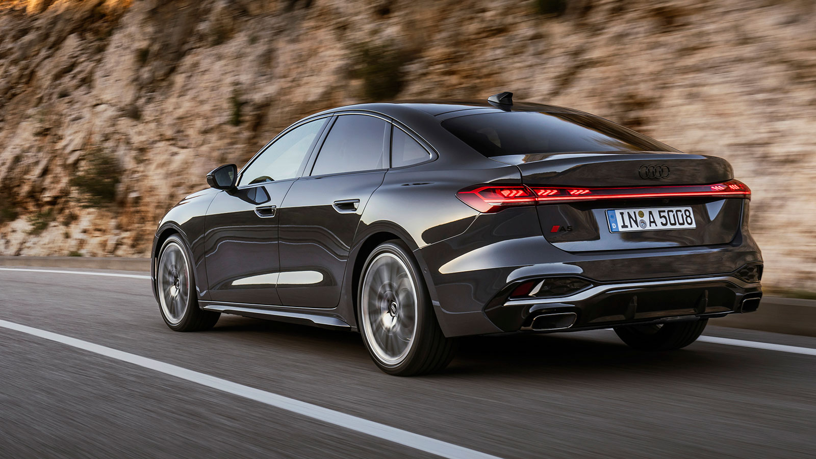 Νέο Audi A5 - Διάδοχος του A4 με mild hybrid κινητήρες έως 367 άλογα