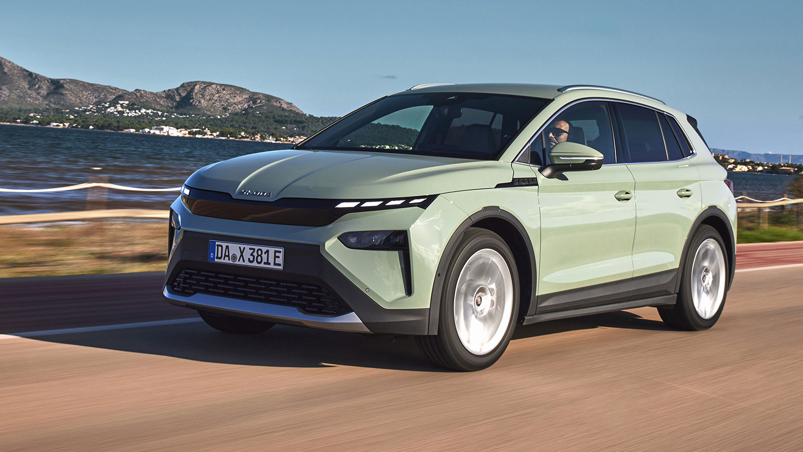 Οδηγούμε το νέο Skoda Elroq - Οικογενειακό SUV με 26.150 ευρώ