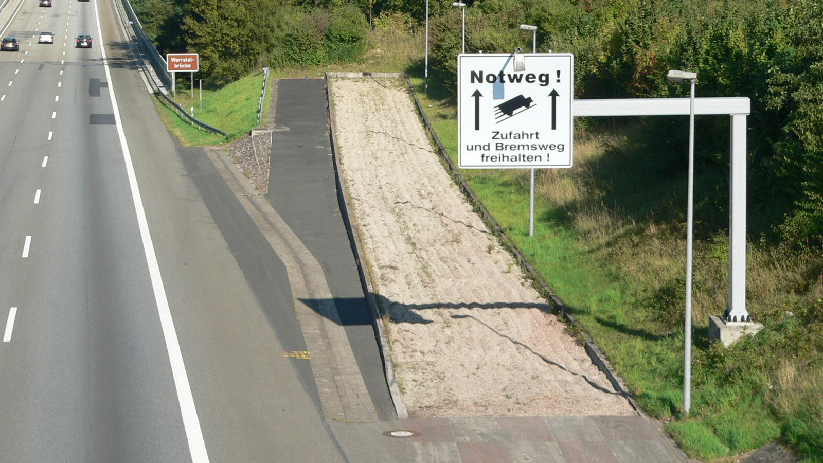 Ράμπα διαφυγής φορτηγών σε αυτοκινητόδρομο της Γερμανίας